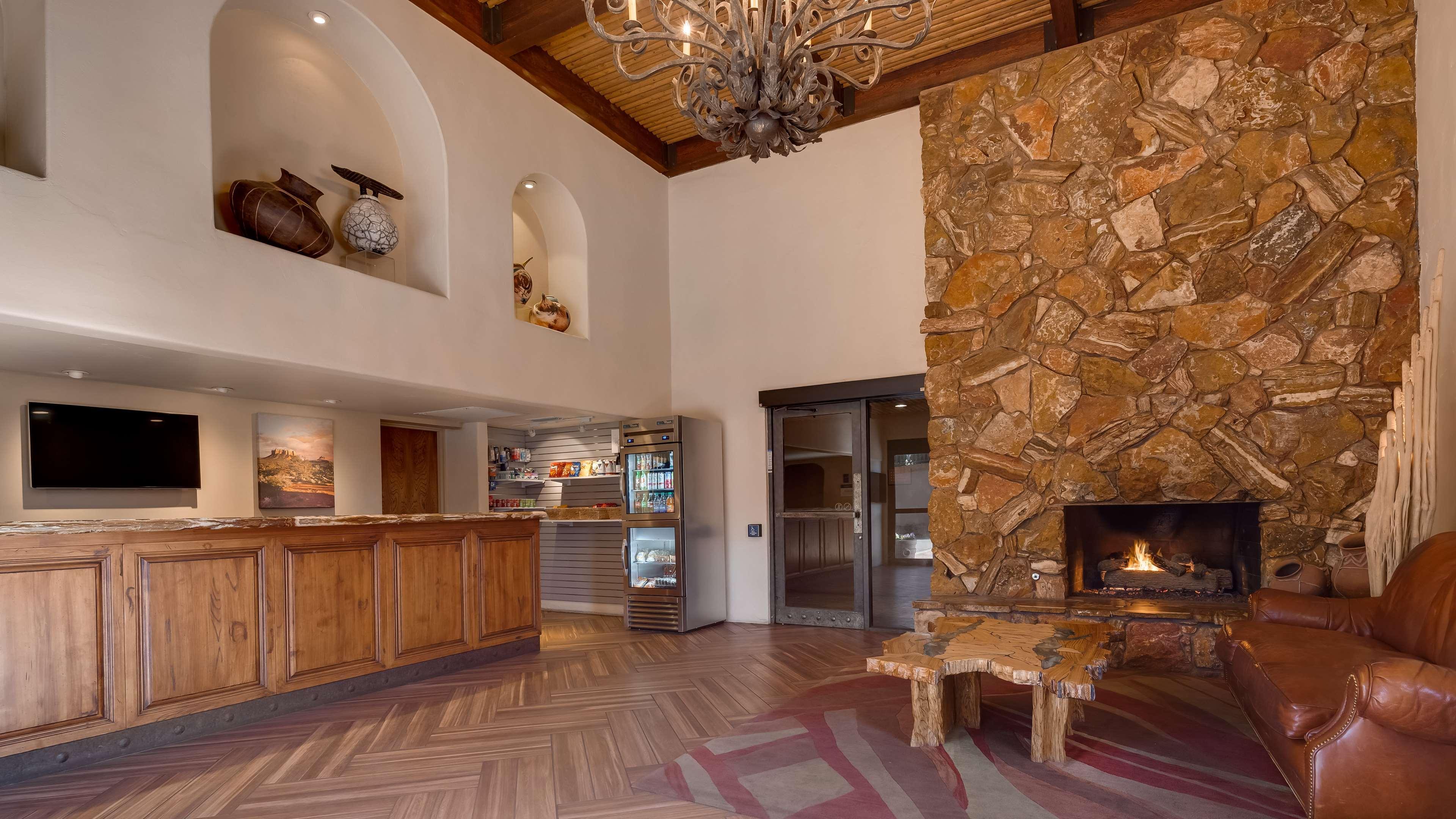Western Arroyo Roble & Creekside Hotel 3*