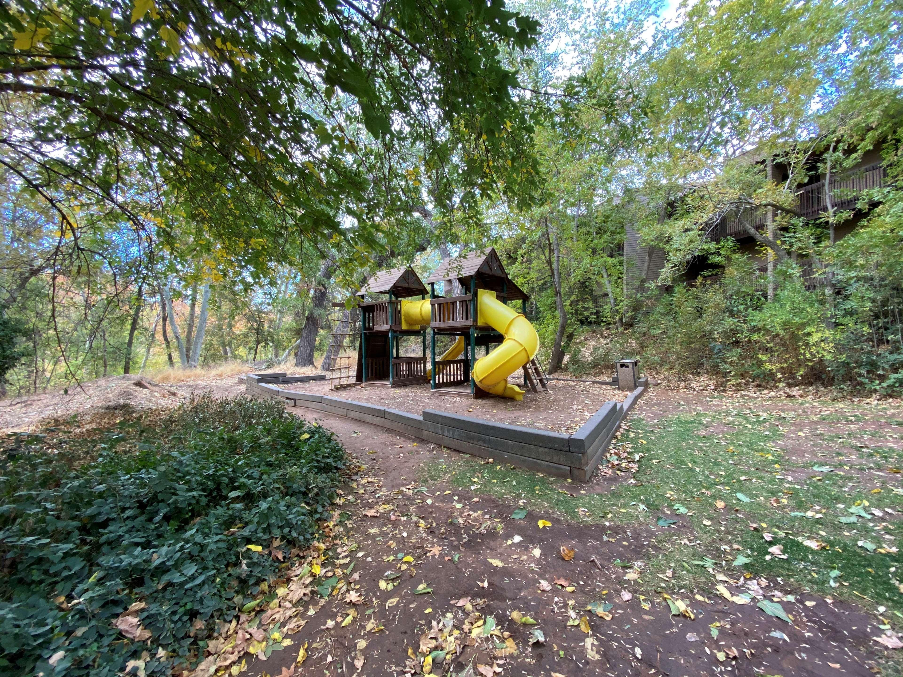 Western Arroyo Roble & Creekside 3*