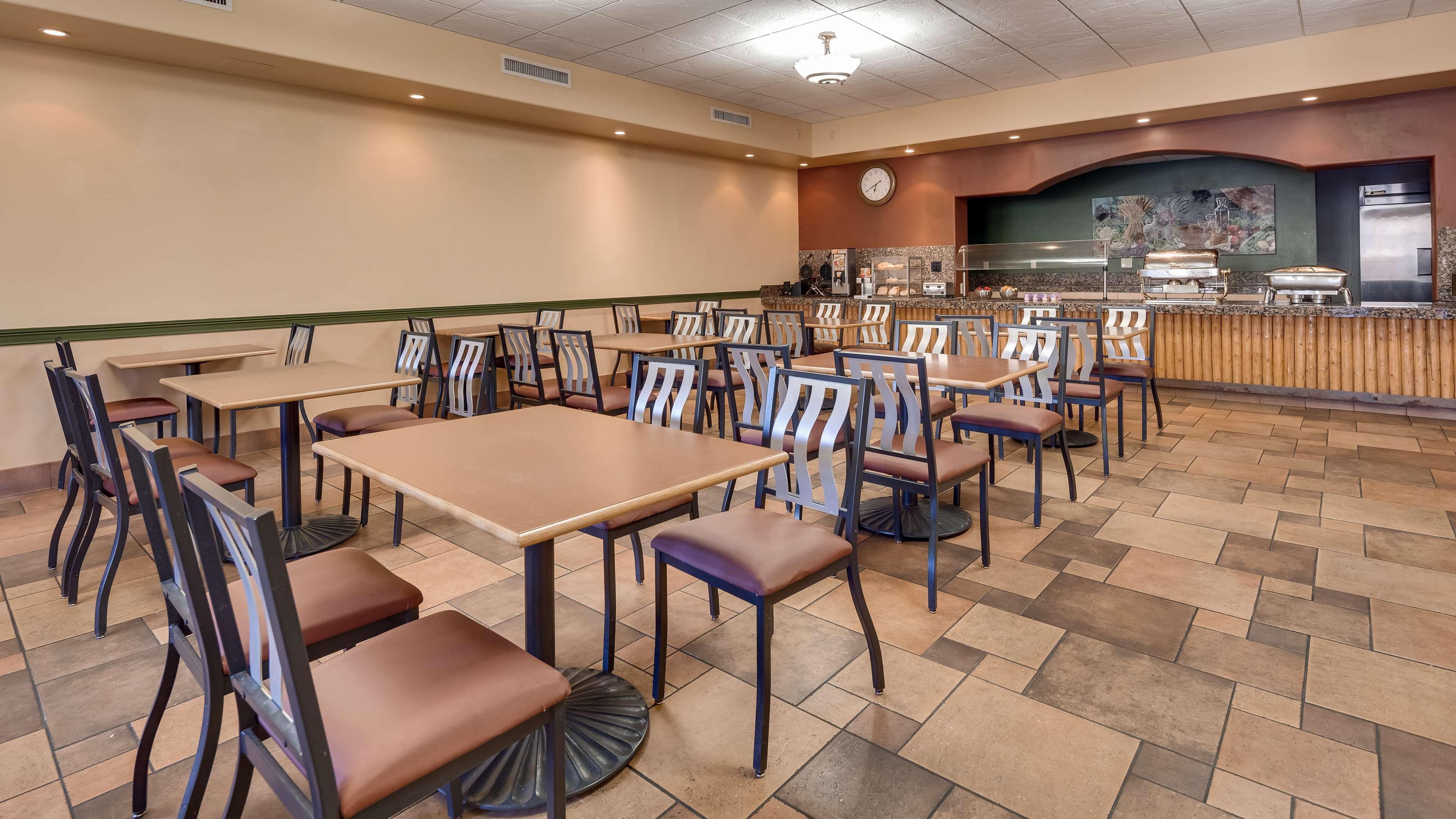Hotel Western Arroyo Roble & Creekside 3*
