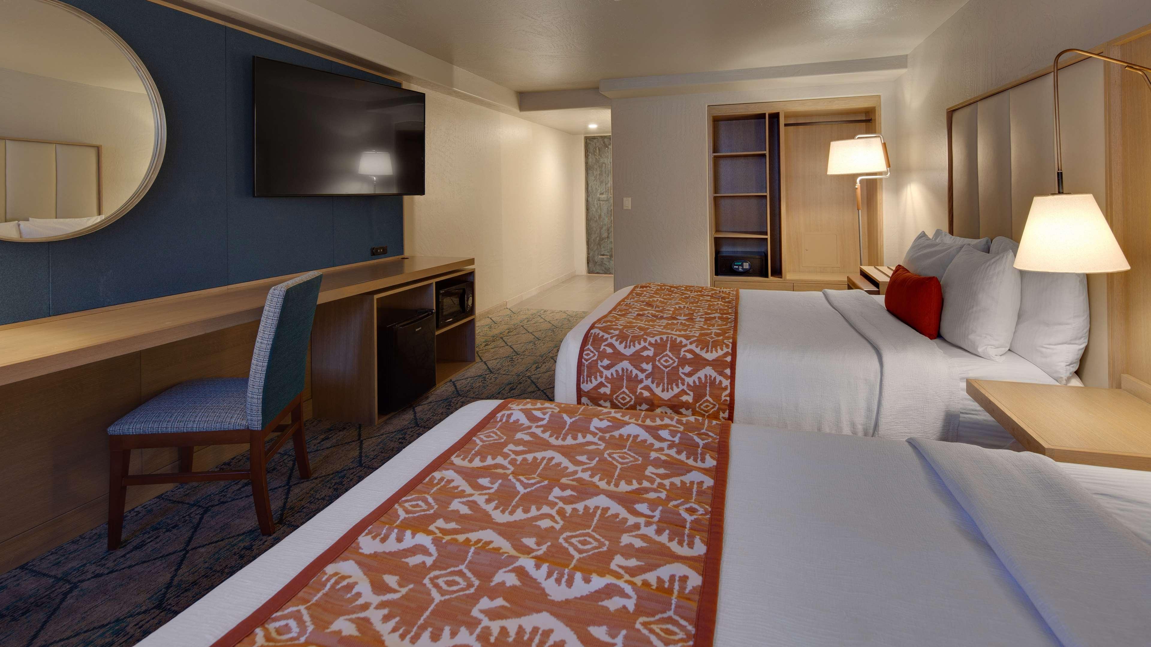 Western Arroyo Roble & Creekside Hotel Sedona