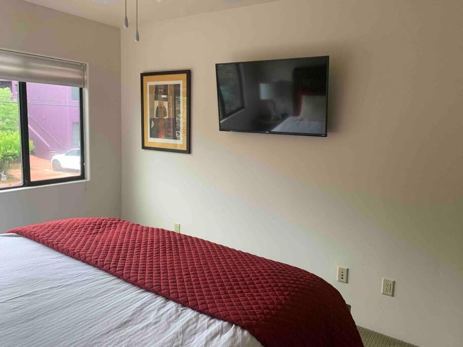Cowboys & Angels - Classic Style W/great Location * Sedona