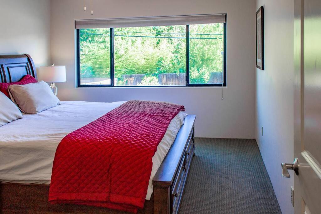 Cowboys & Angels - Classic Style W/great Location * Sedona
