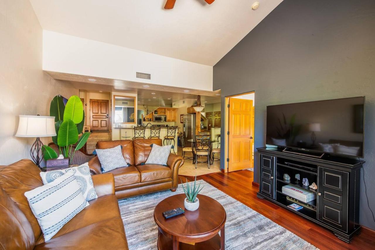 Uptown Gem: 3-bed Townhome With Majestic Views And Location *