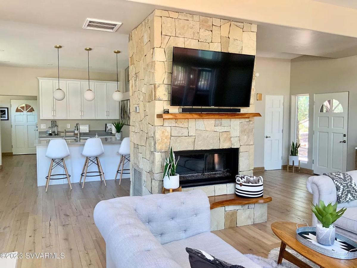 Mountain Escape! With Pool, Hot Tub & Firepit Holiday home Sedona