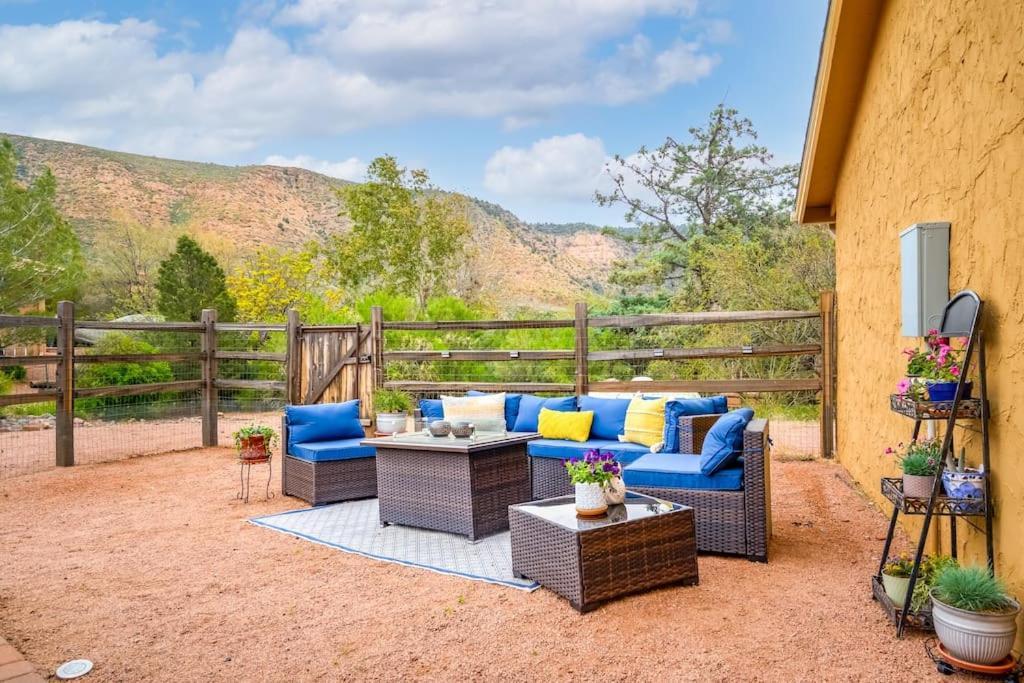 Sedona's Stargazing Luxury Paradise. Red Rock Views! Holiday home *