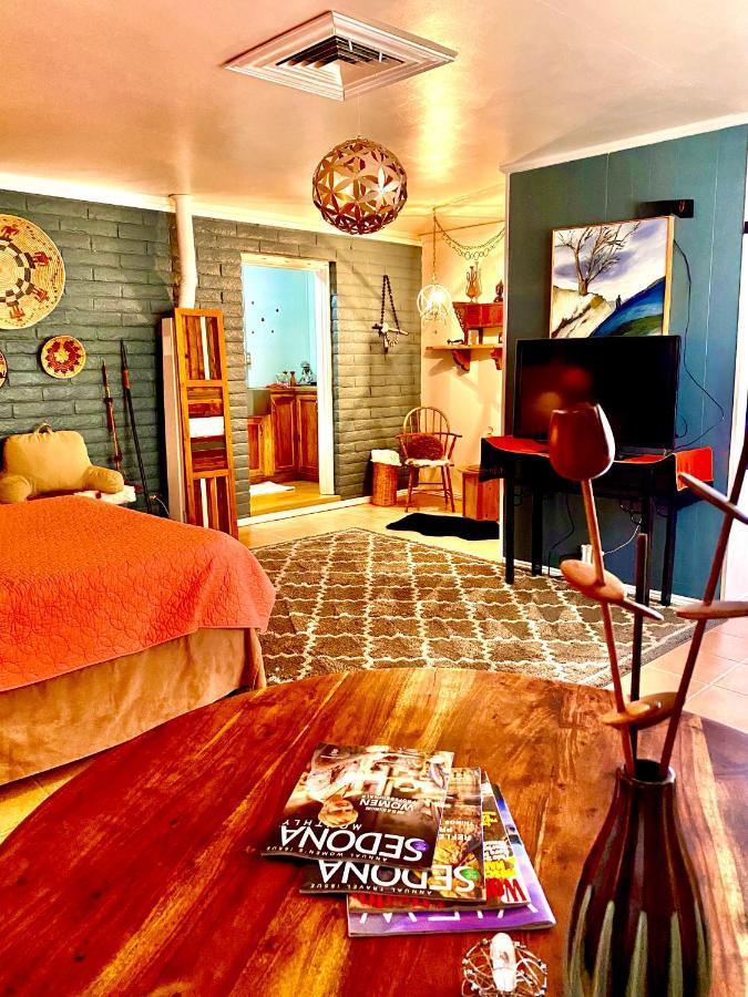 Charm Apartment *