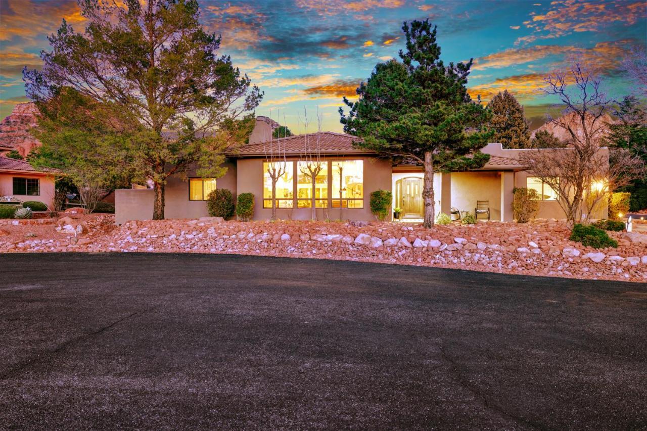 Holiday home Amazing Views, Hot Tub And Pets Allowed, Less Than 1mi To Trailheads Sedona