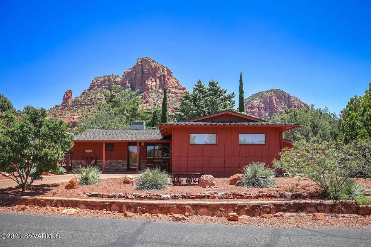 Spectacular House With 2 Master In Sedona's High End Subdivision Living! *