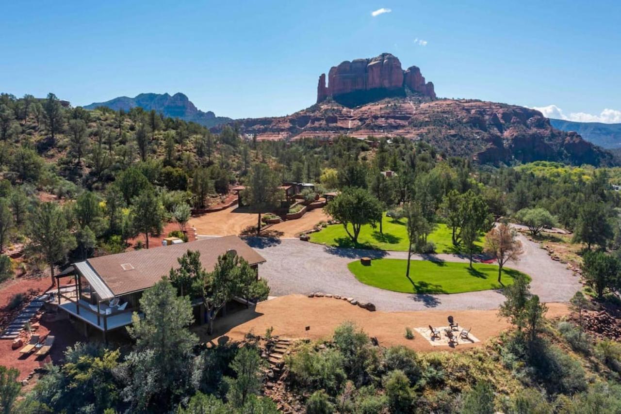 Hike Cathedral Rock And Then Cool Off In Oak Creek! Holiday home