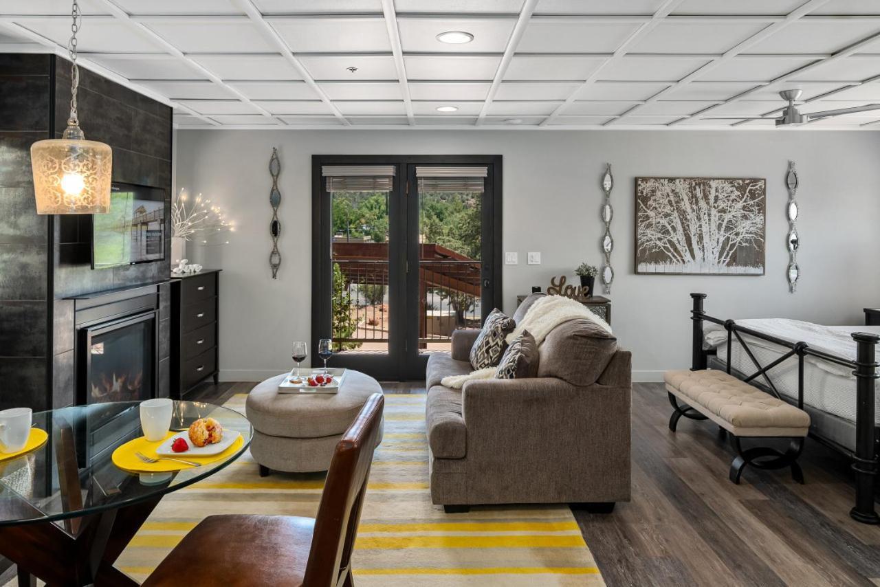 Honeysuckle Villa- Romantic Getaway Holiday home Sedona