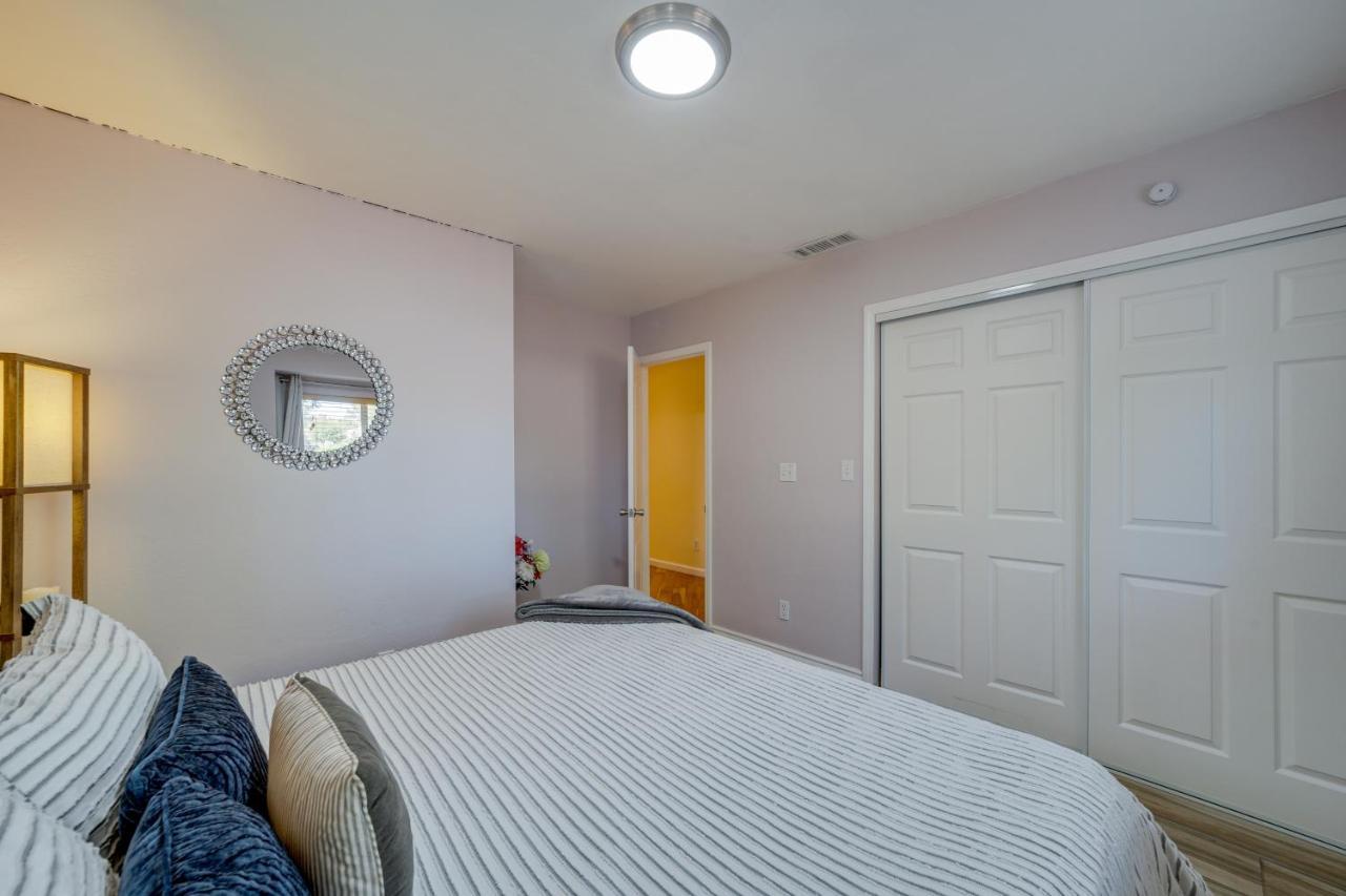 Holiday home West Vacation 1 Mi To Trails! *
