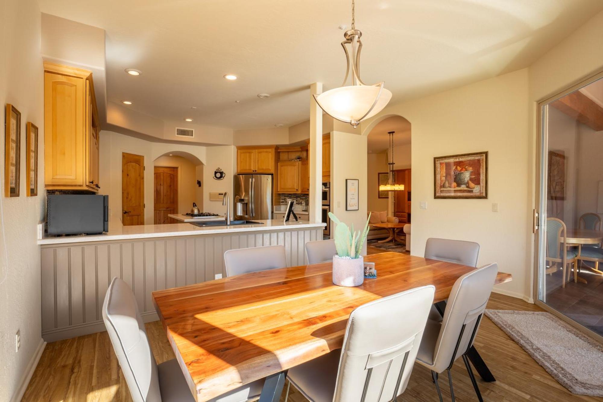 Holiday home Expansive Retreat With Private Hot Tub, Views Sedona