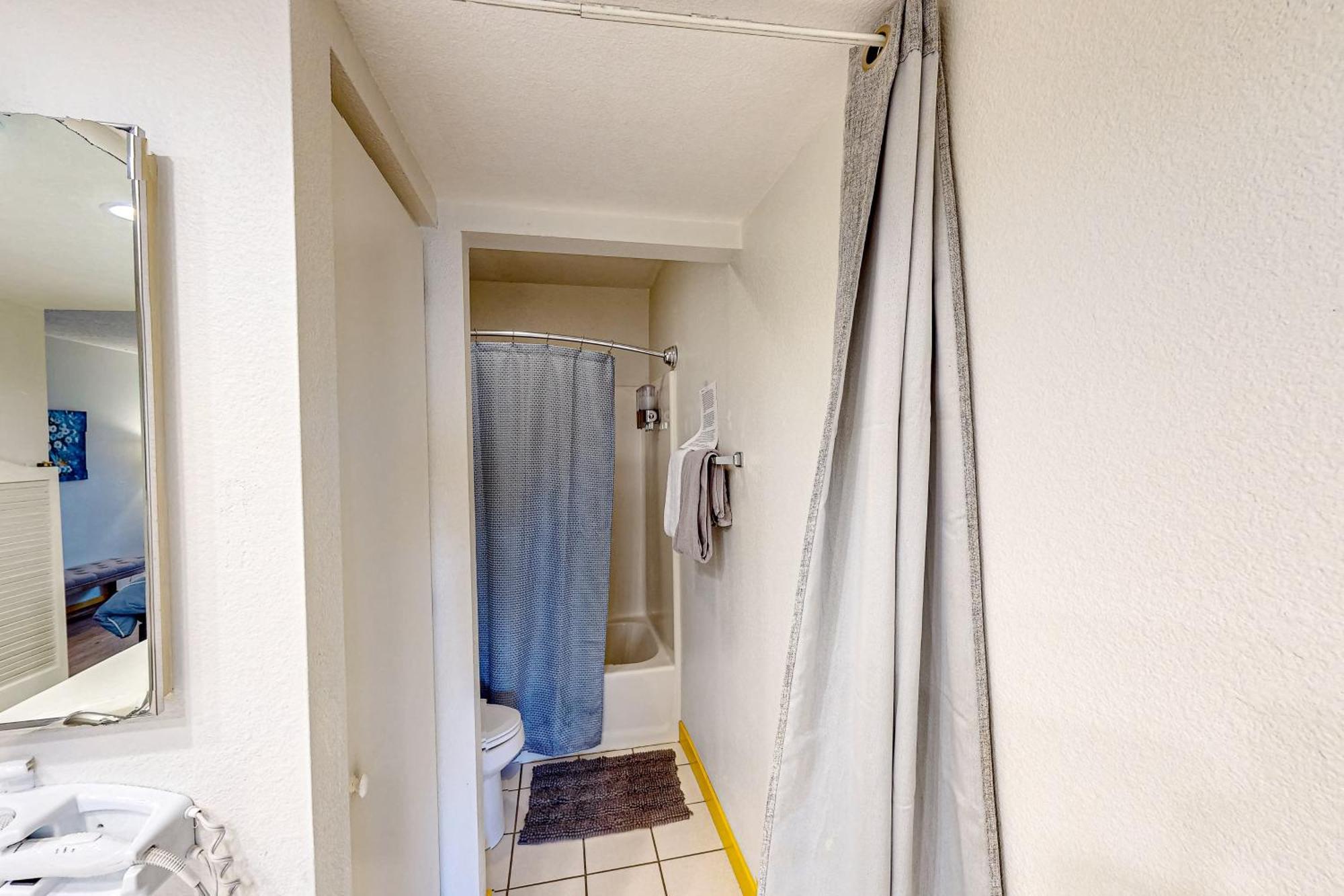 Apartment Retreat