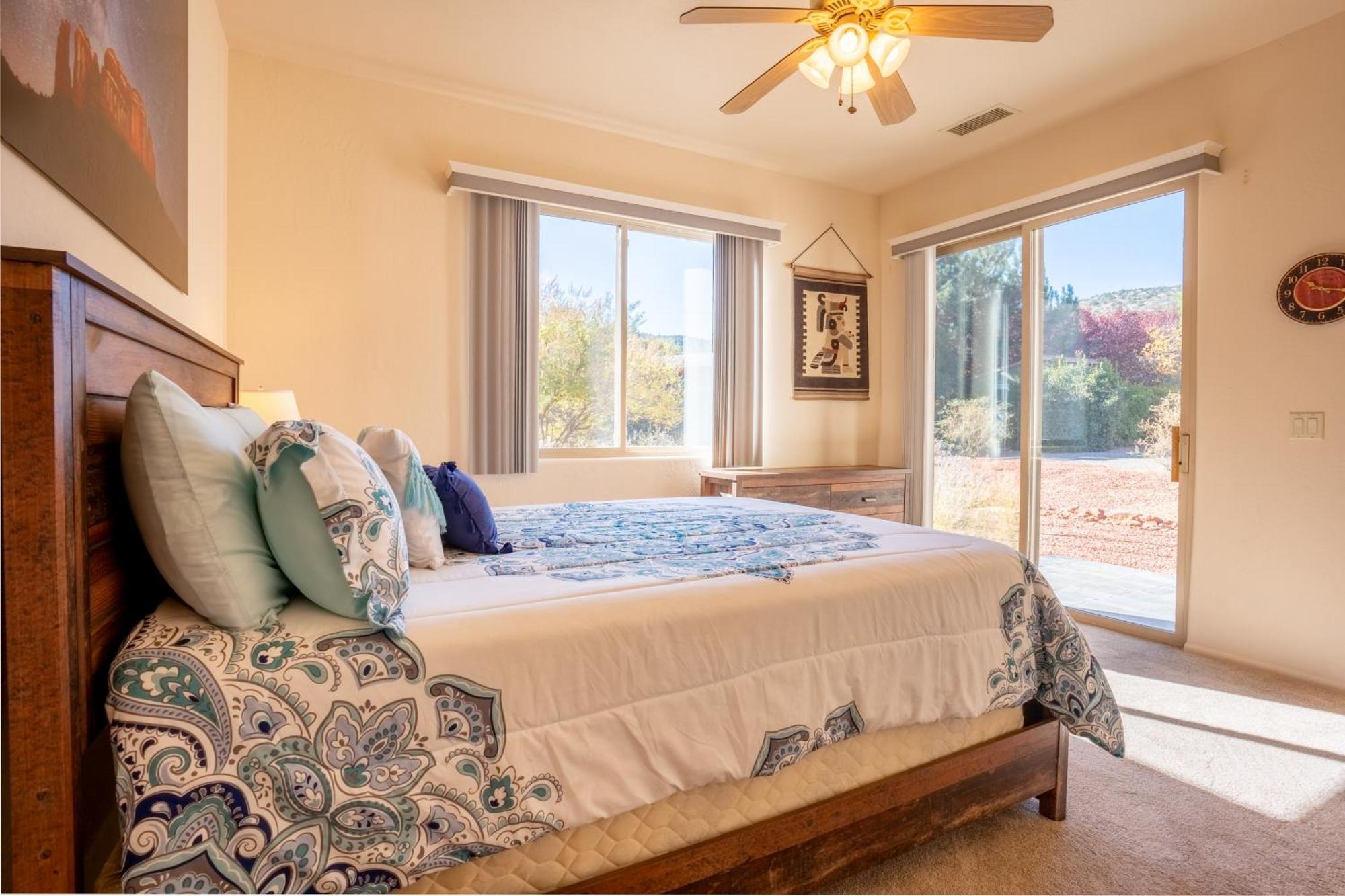 Expansive Retreat With Private Hot Tub, Views Sedona