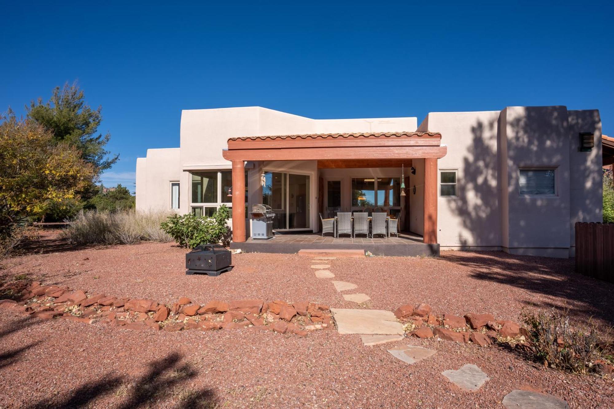 Holiday home Expansive Retreat With Private Hot Tub, Views Sedona