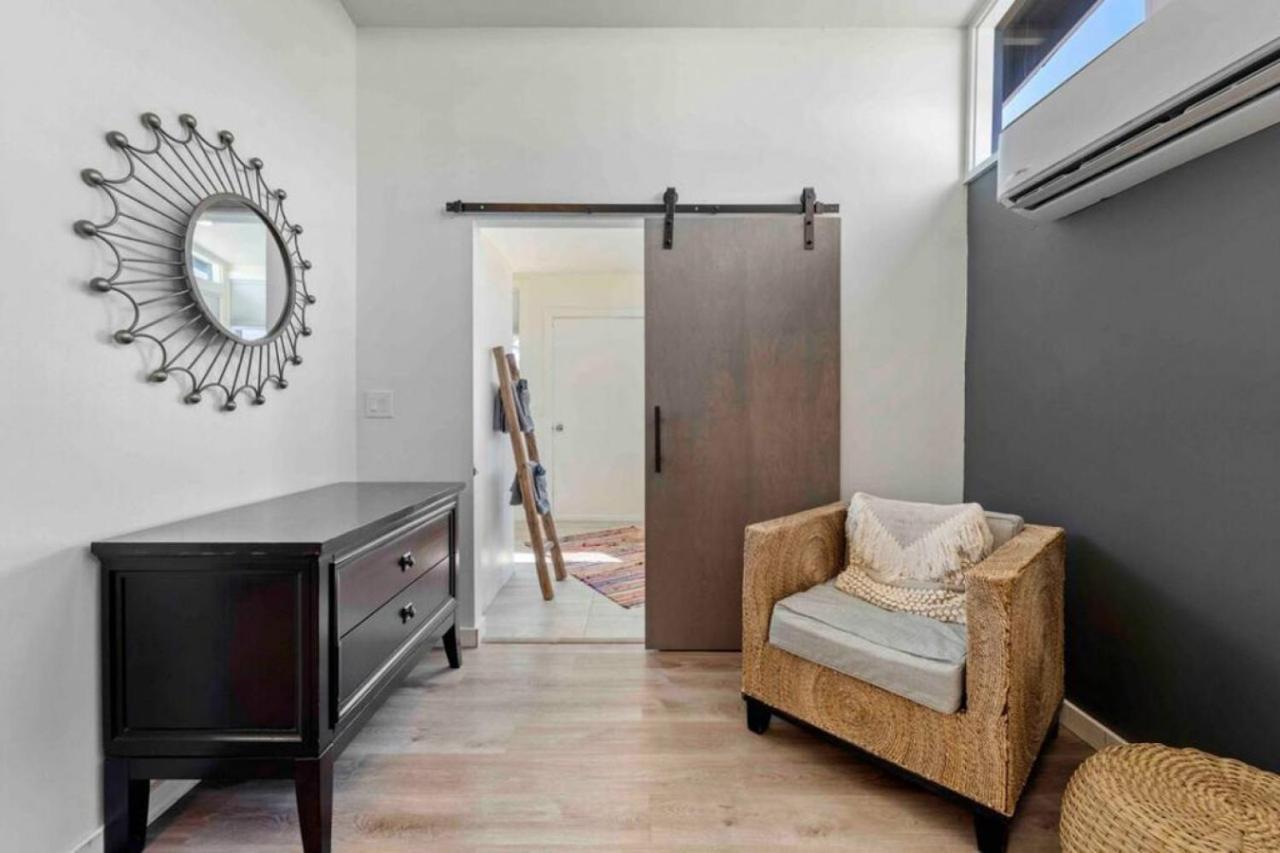 Heart Of Uptown With Epic Views Hottub Trails Sedona