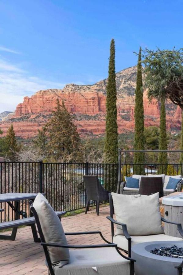 Heart Of Uptown With Epic Views Hottub Trails Holiday home *