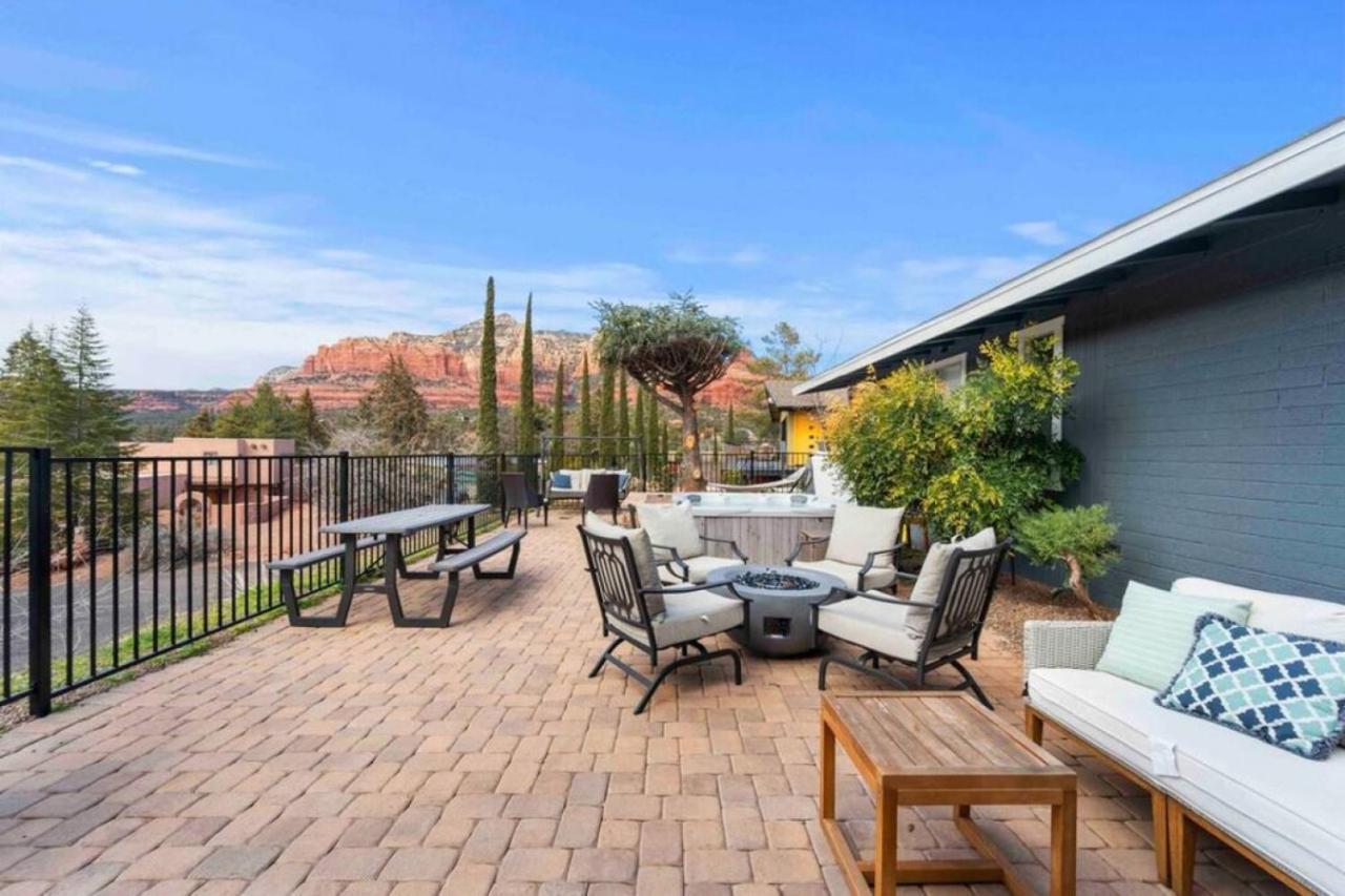 Heart Of Uptown With Epic Views Hottub Trails Sedona