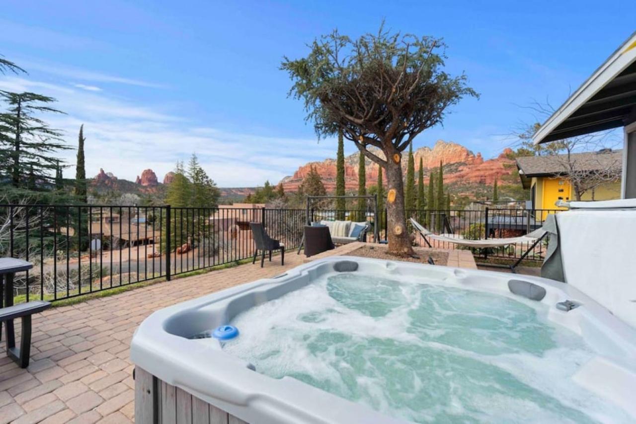 Heart Of Uptown With Epic Views Hottub Trails