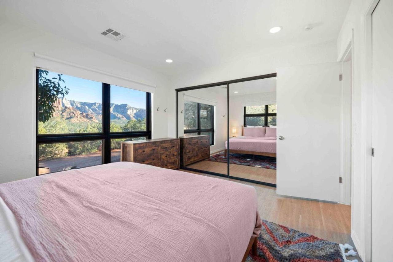 Unrivaled Views Large Uptown With Swimspa And Sauna Holiday home *