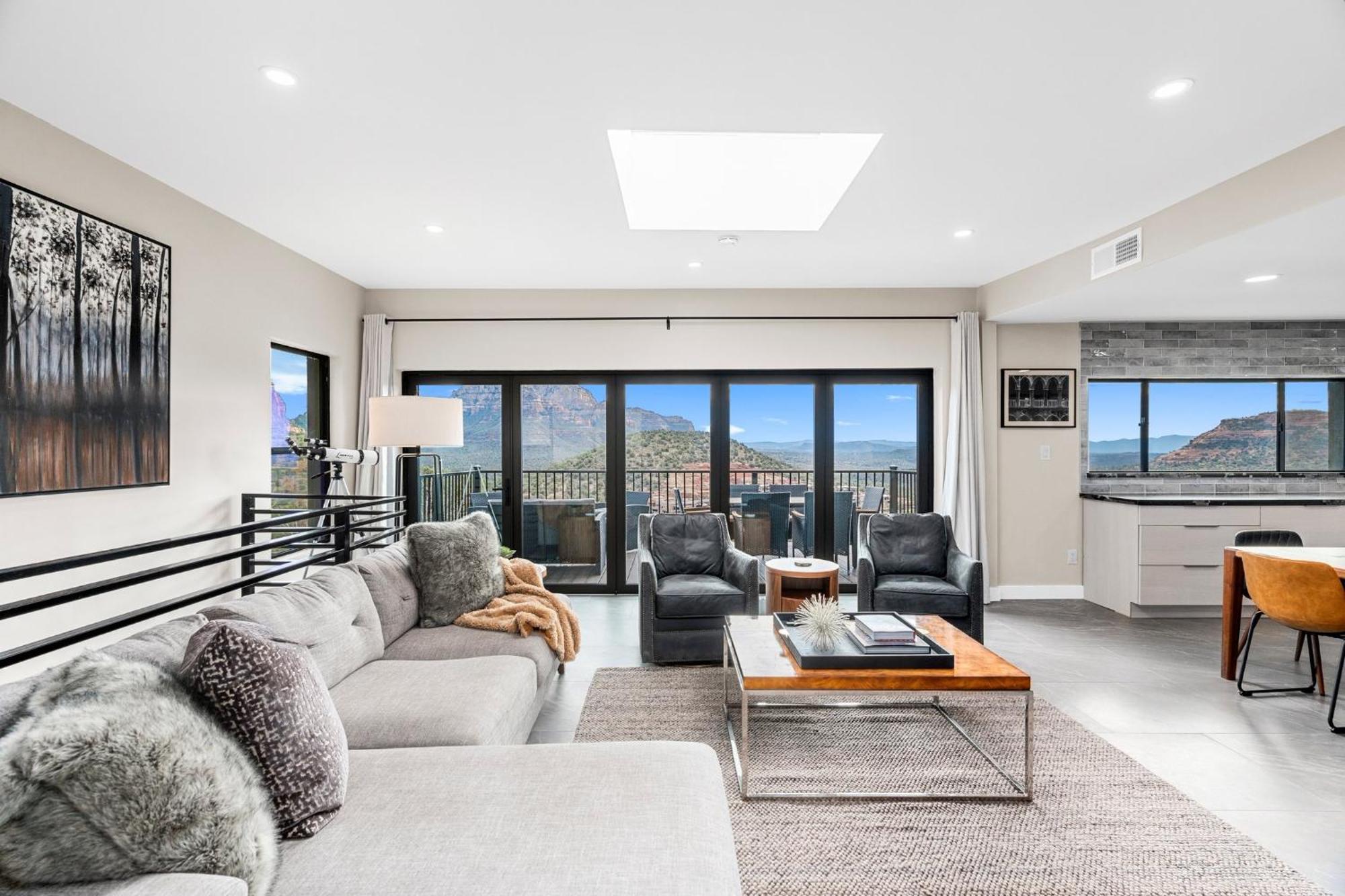 Seven Canyons Luxury With Panoramic Views Holiday home *
