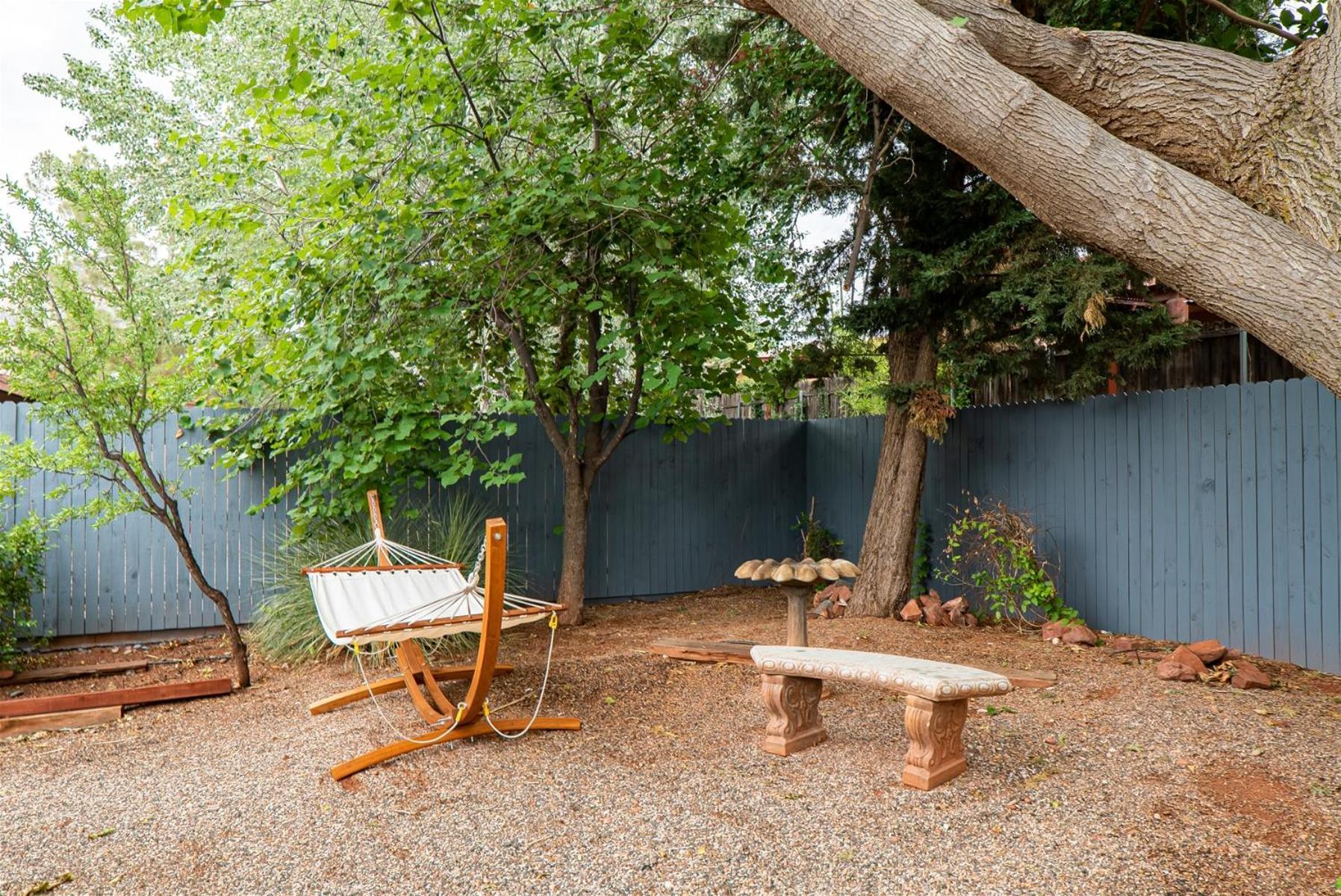 Holiday home Spacious W 4 Bedroom Contemporary House! *