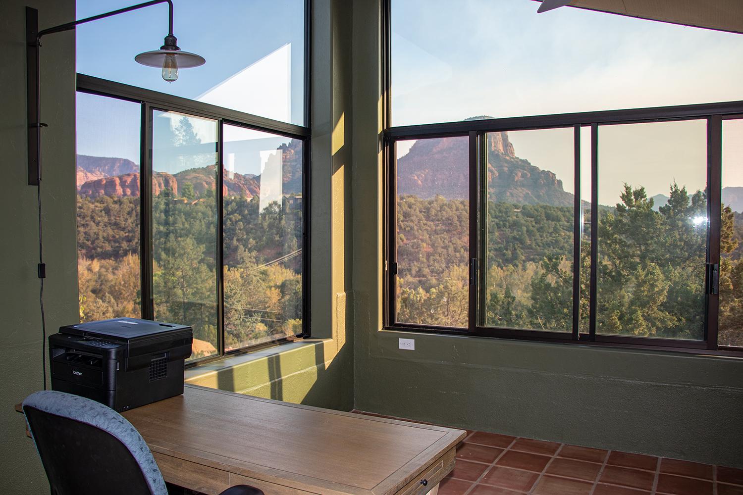 Holiday home Open Style With Magnificent Views!