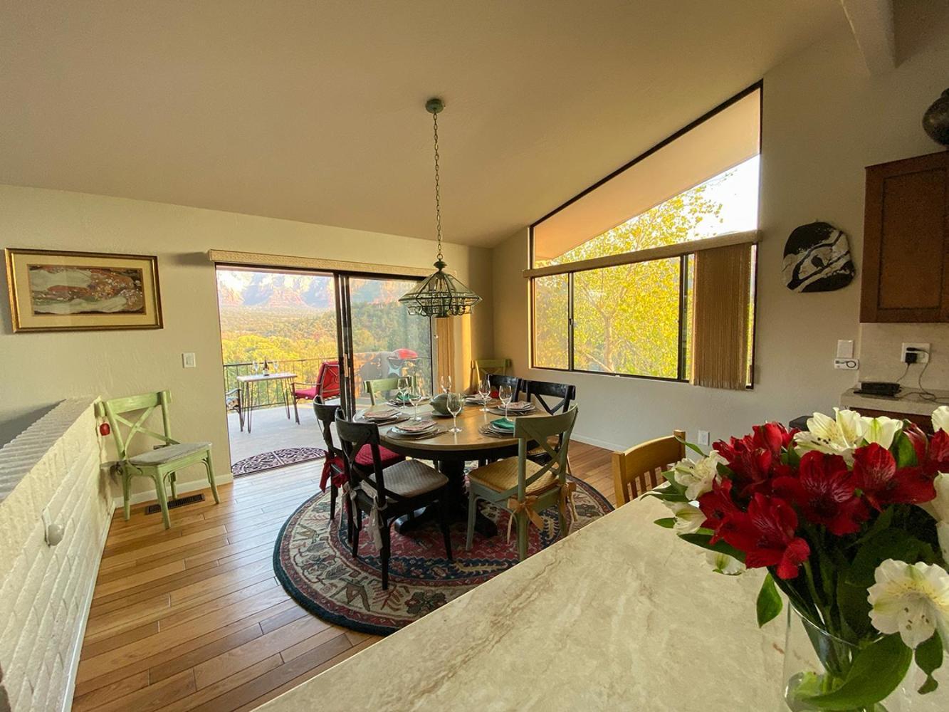 Open Style With Magnificent Views! Holiday home *