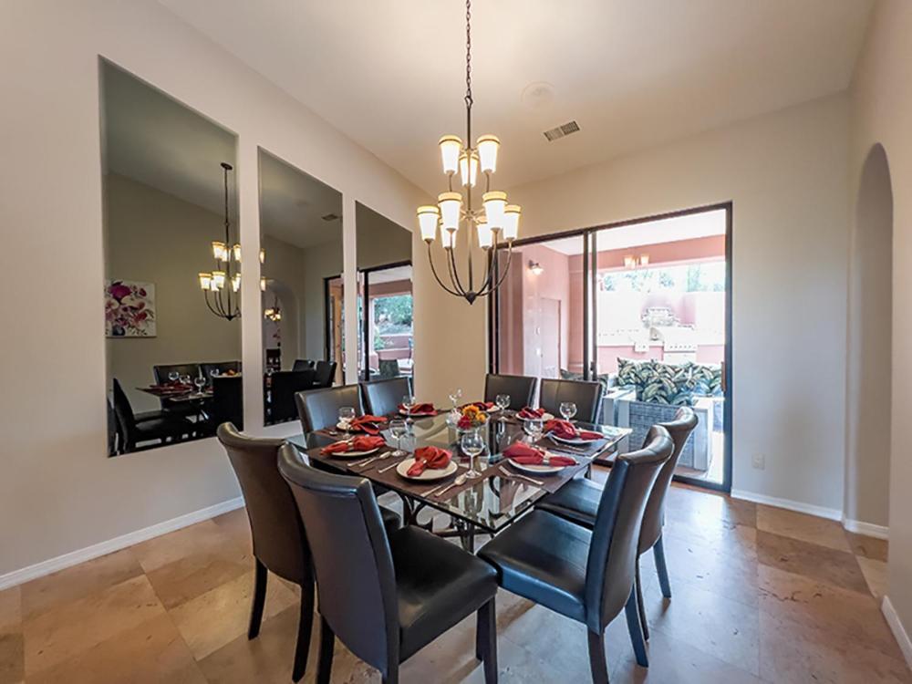Magnificence With Fire Table Holiday home Sedona