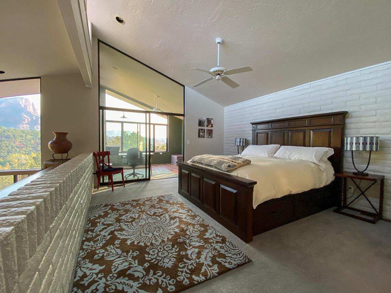 Open Style With Magnificent Views! *