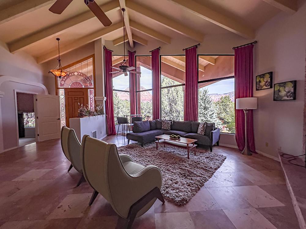 Magnificence With Fire Table Holiday home
