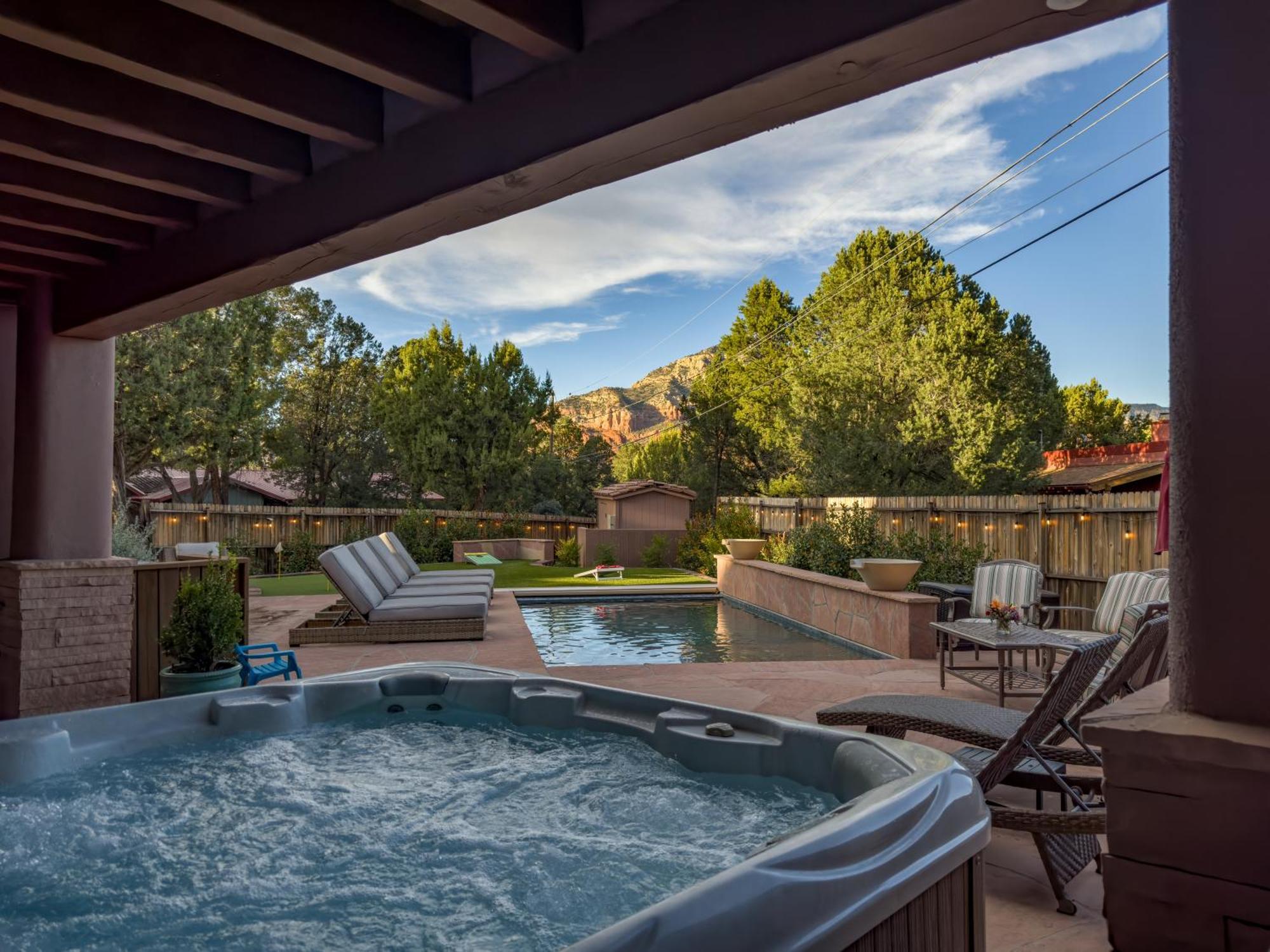 Spectacular Destination With Pool & Holiday home Sedona