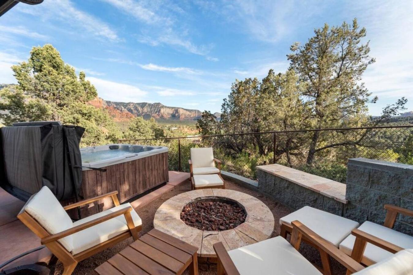 Luxury Uptown With Views And Hot Tub * Sedona