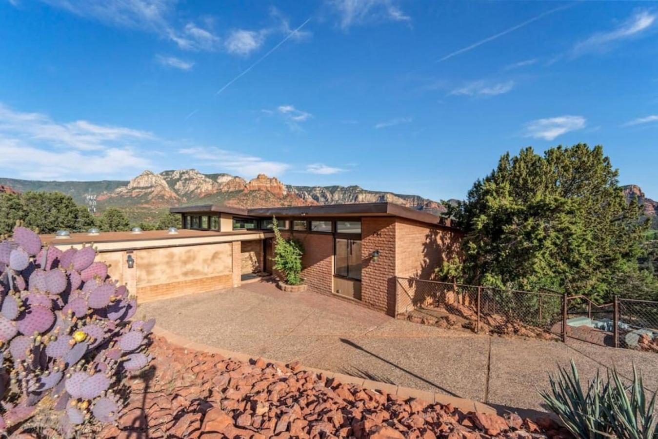 Luxury Uptown With Views And Hot Tub Holiday home Sedona