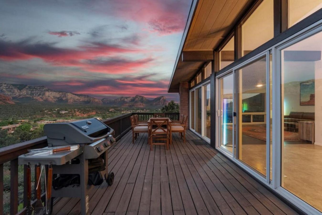 Luxury Uptown With Views And Hot Tub Holiday home Sedona