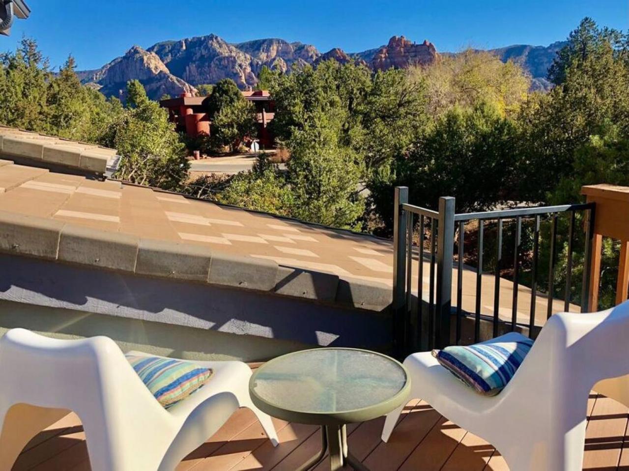 Holiday home Uptown With Views Hottub Near Trails