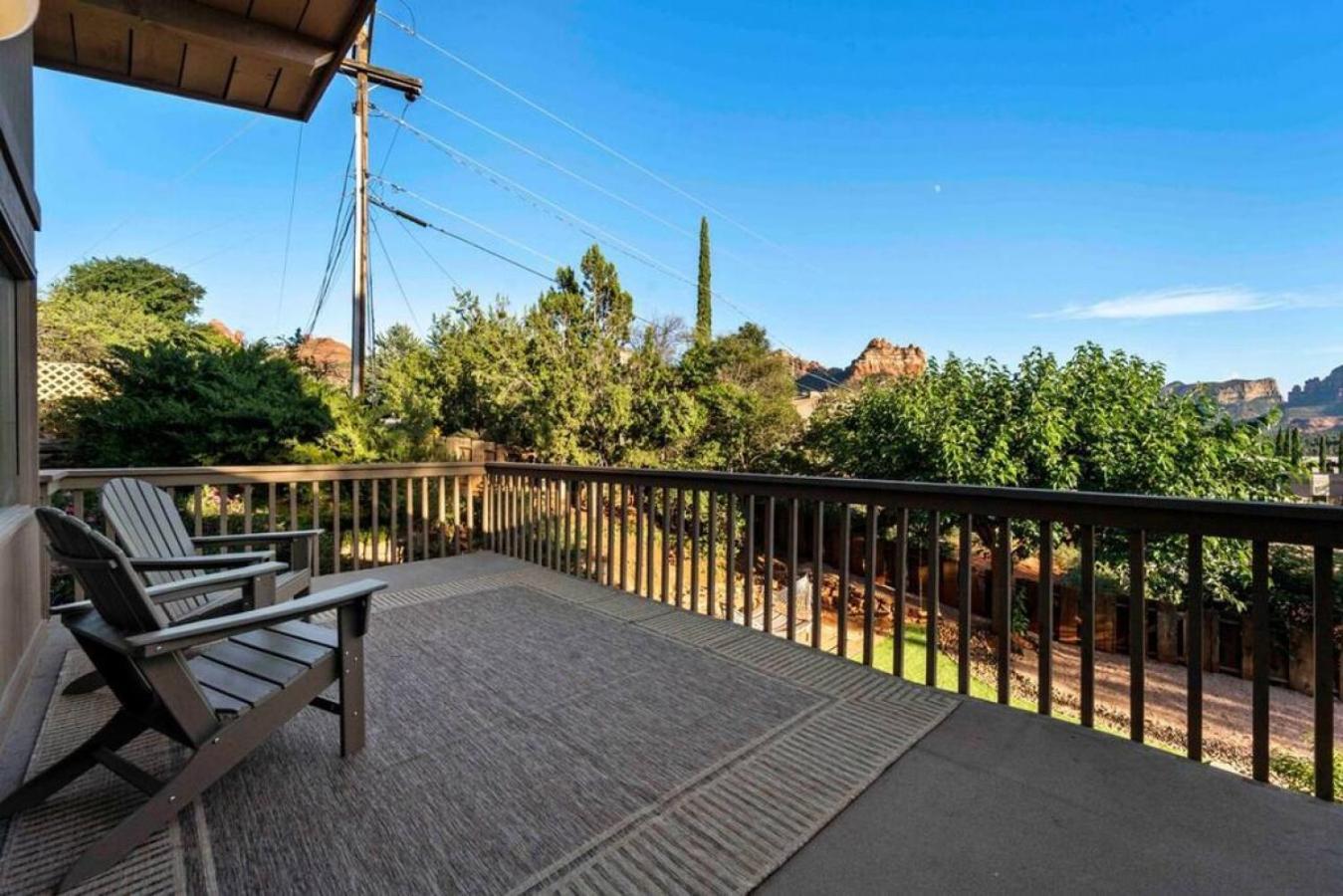 Spacious Home-walk To Uptown-views-hottub-gameroom Sedona