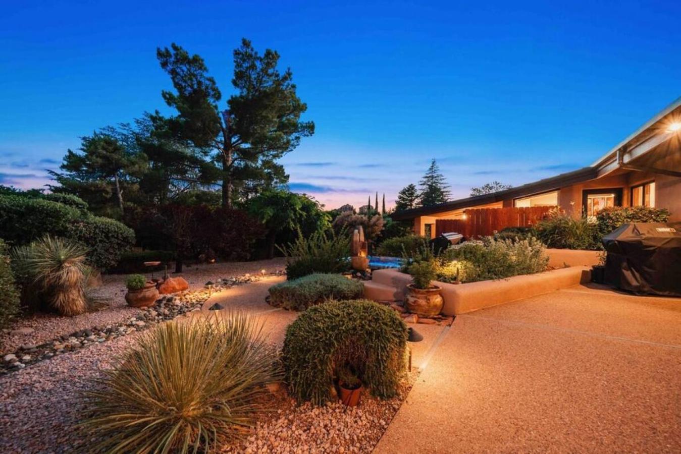 Chapel Vista Main House Red Rock Views And Hot Tub Sedona