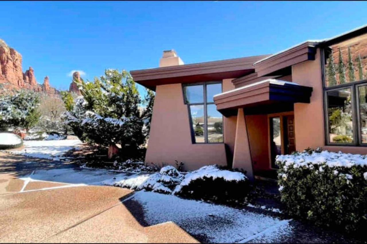 Apartment Guest With Up Close Chapel And Red Rock Views *