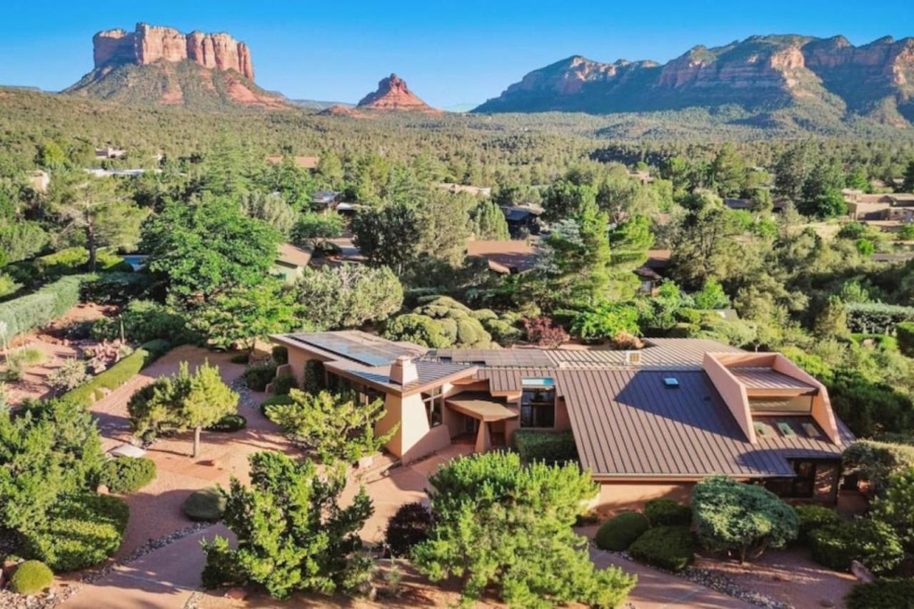 Guest With Up Close Chapel And Red Rock Views