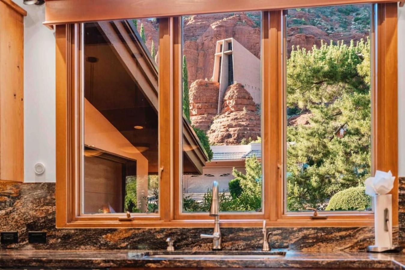 Holiday home Chapel Vista Main House Red Rock Views And Hot Tub Sedona