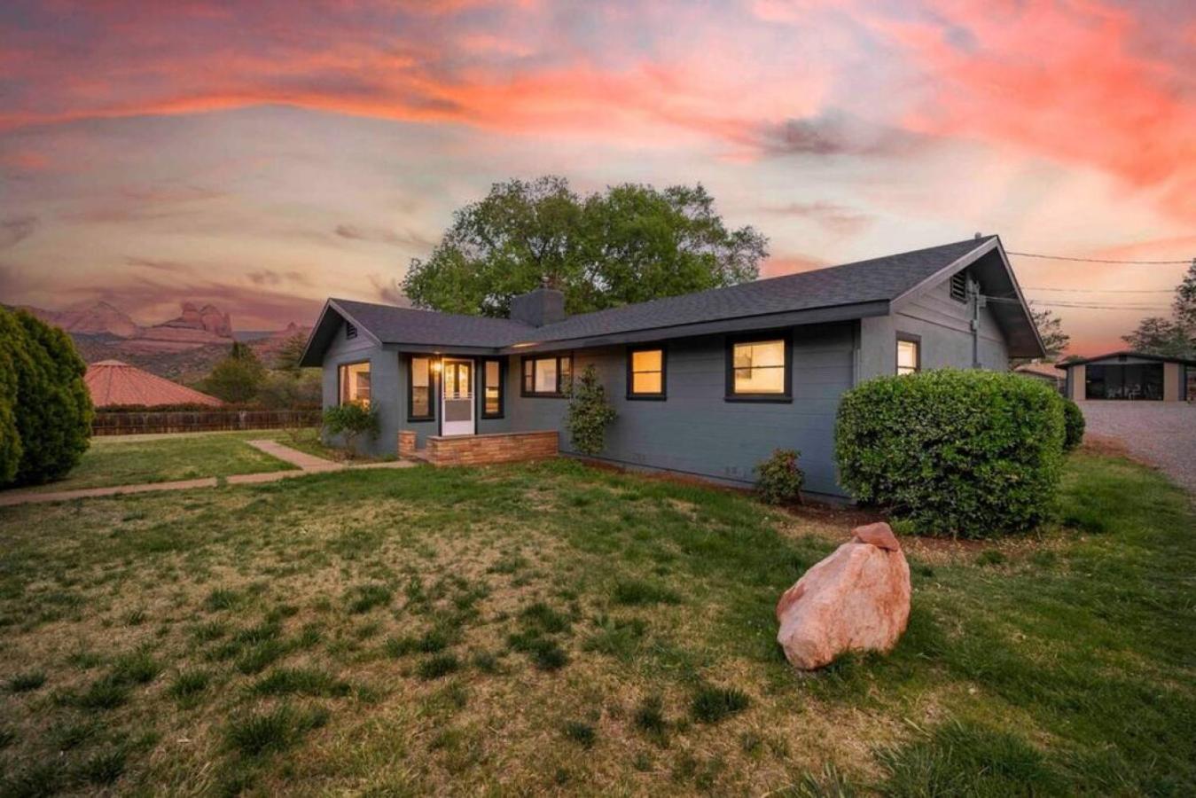 Uptown Retreat Wit Views And Hot Tub * Sedona