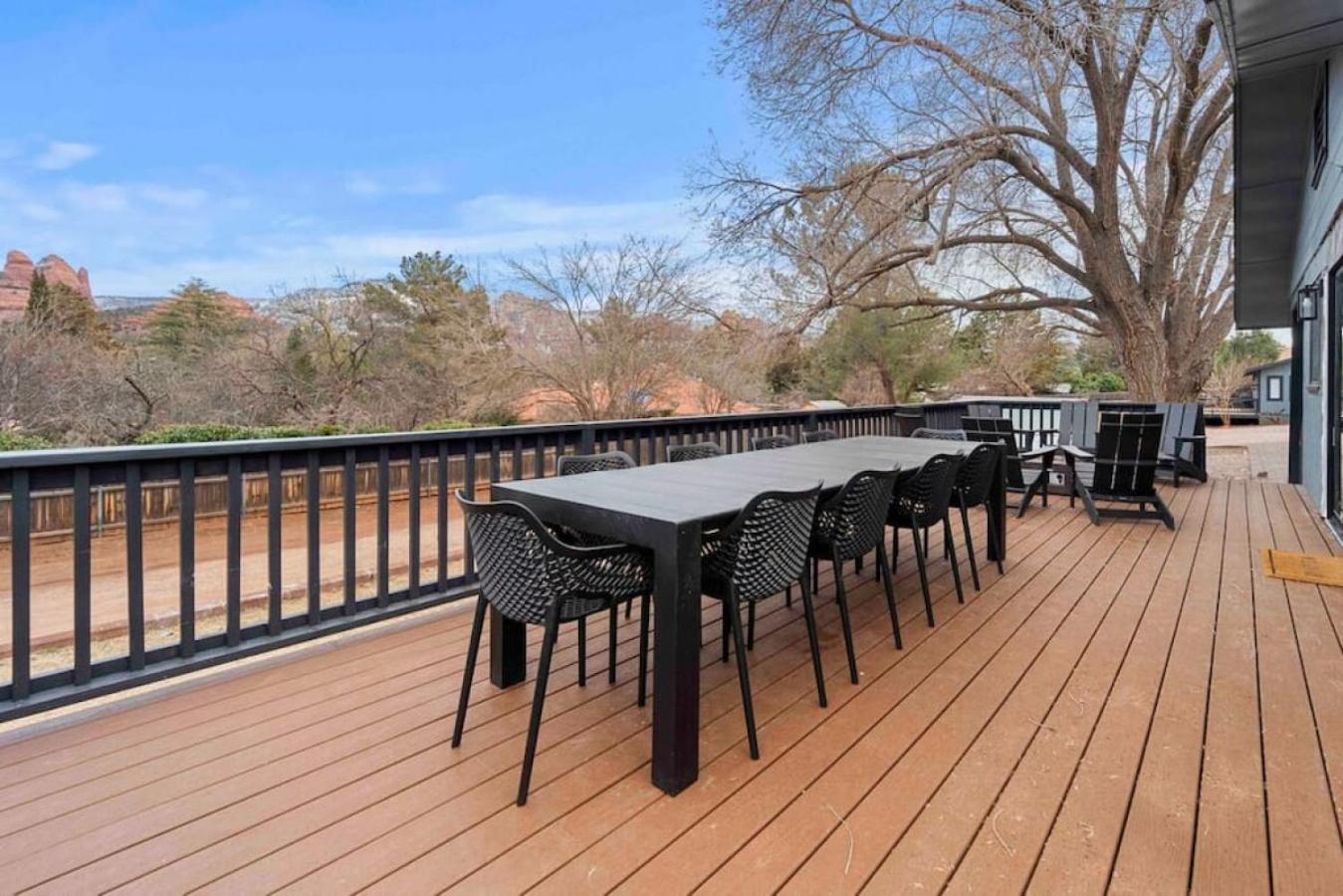 Uptown Retreat Wit Views And Hot Tub Sedona