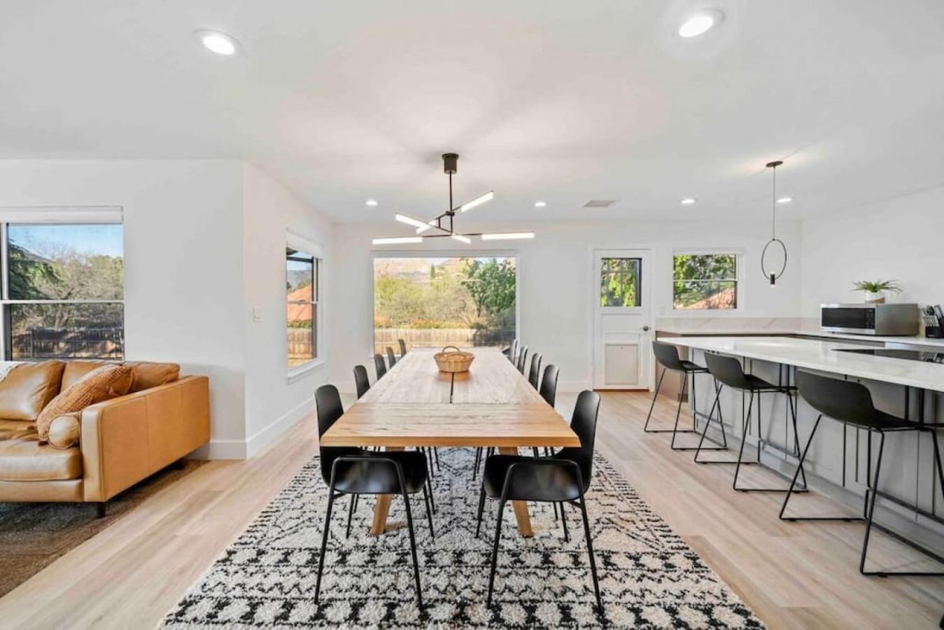Holiday home Uptown Retreat Wit Views And Hot Tub