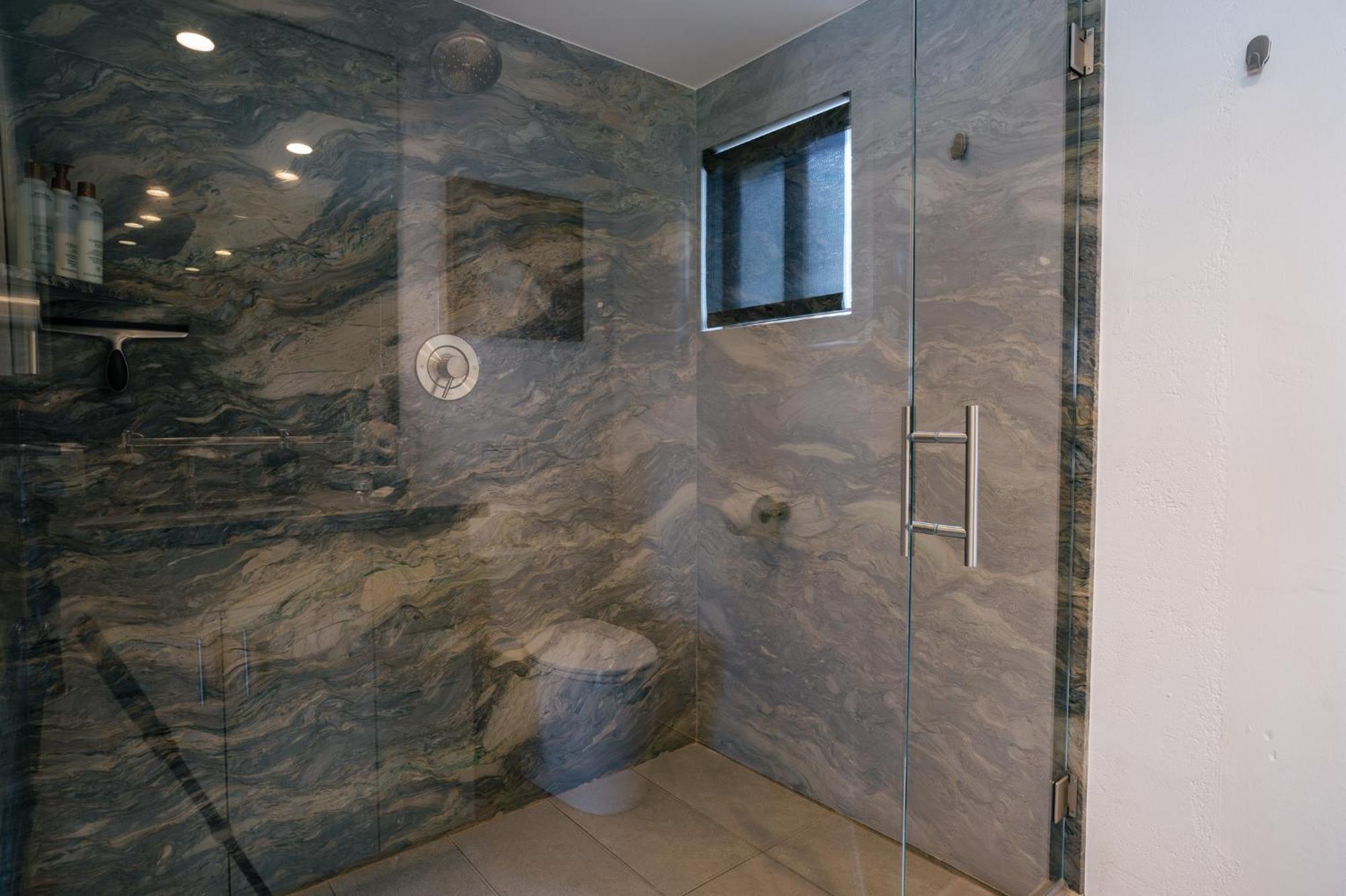 Red Rock Retreat: Private Luxury Studio With Wellness Amenities Apartment *