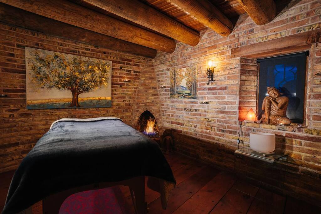 Red Rock Retreat: Private Luxury Studio With Wellness Amenities Sedona