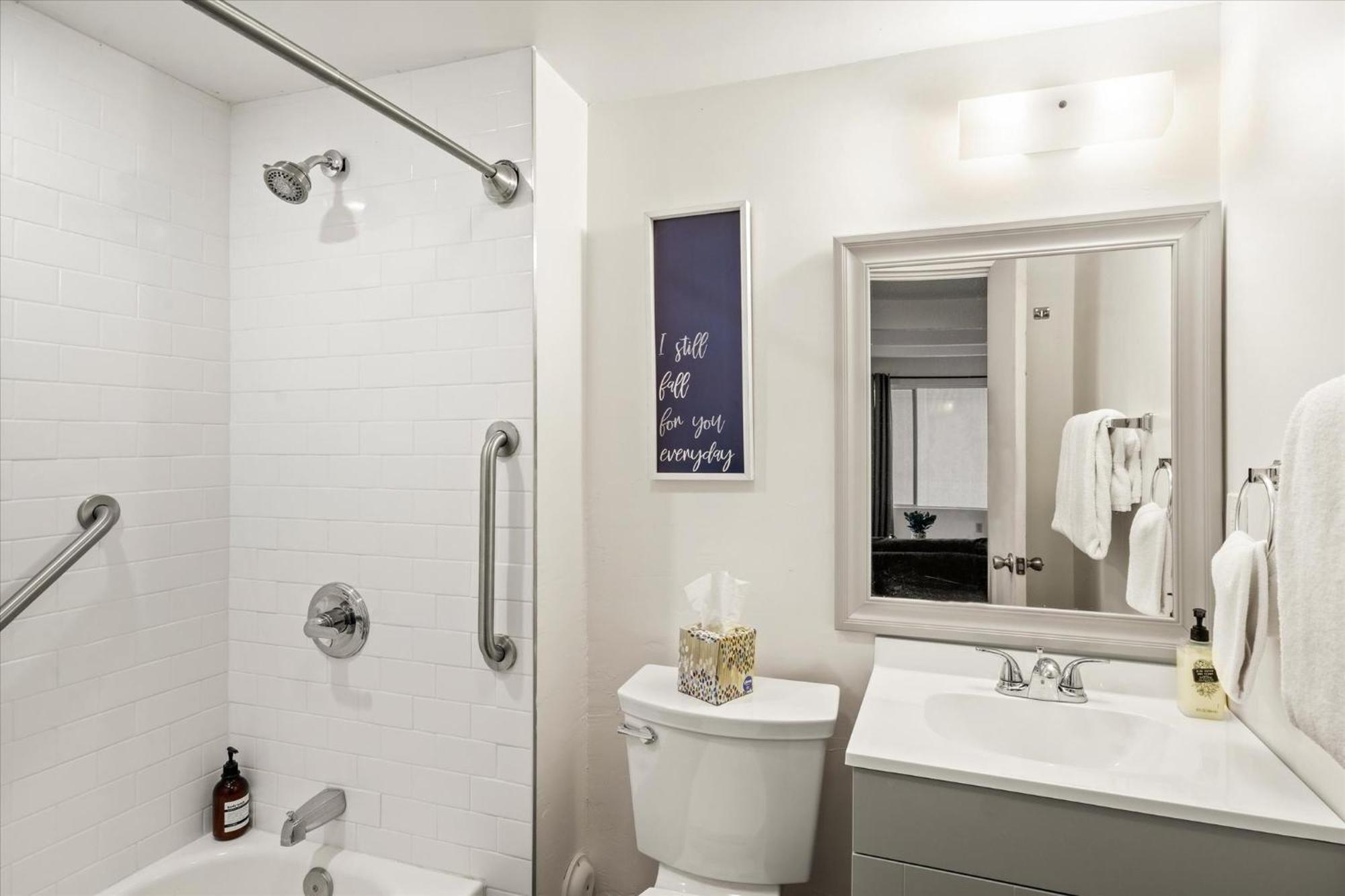 Creekside Retreat Apartment *