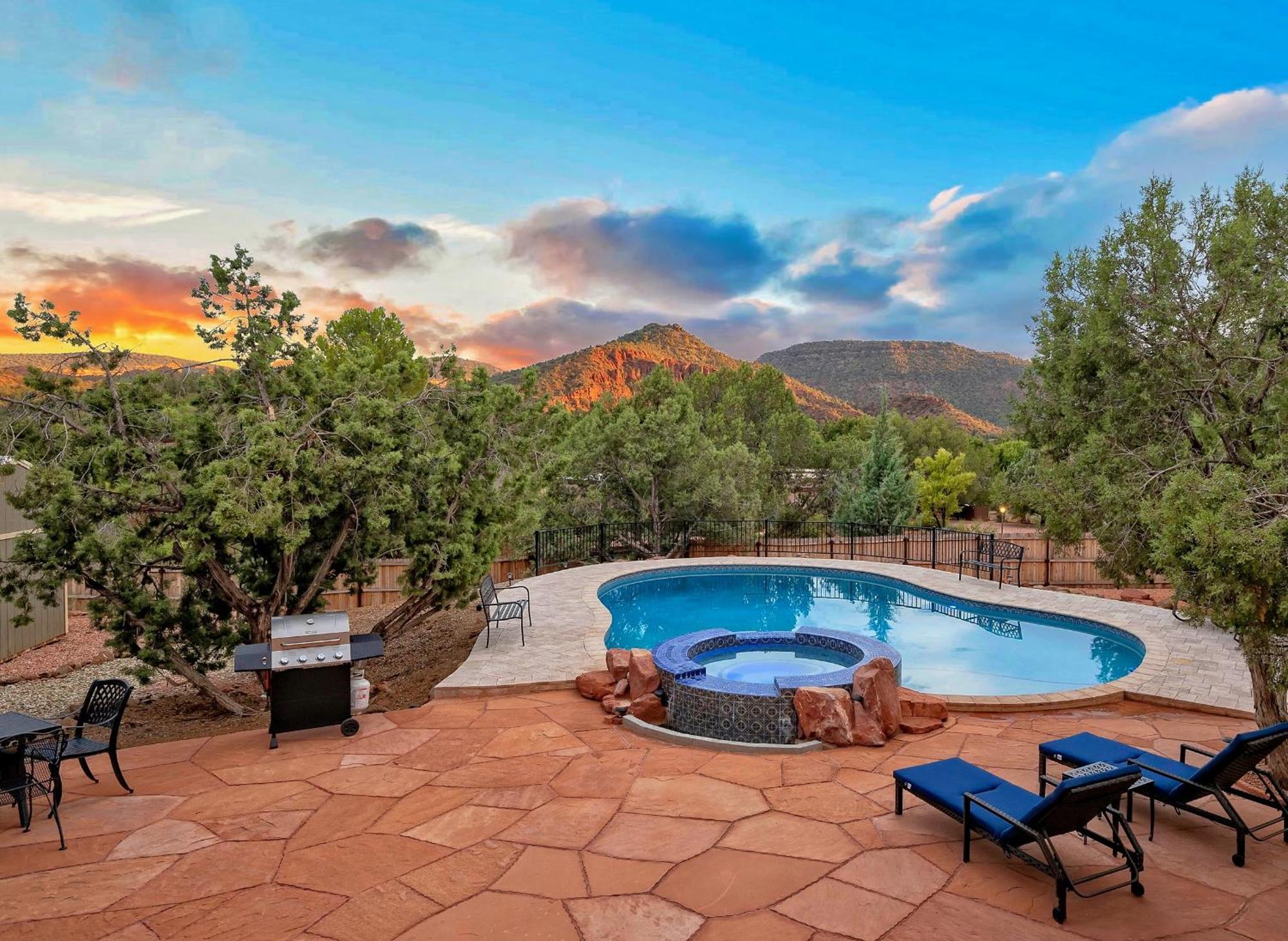 Sedona's Paradise Found, Saltwater Pool And Hot Tub, Private Oasis! Sedona