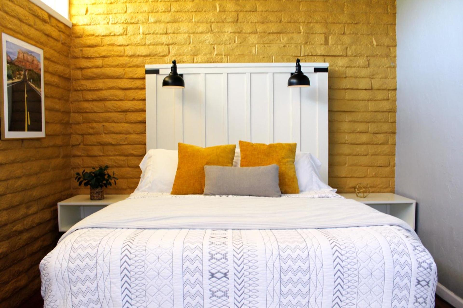 The Three Keys Duplex *