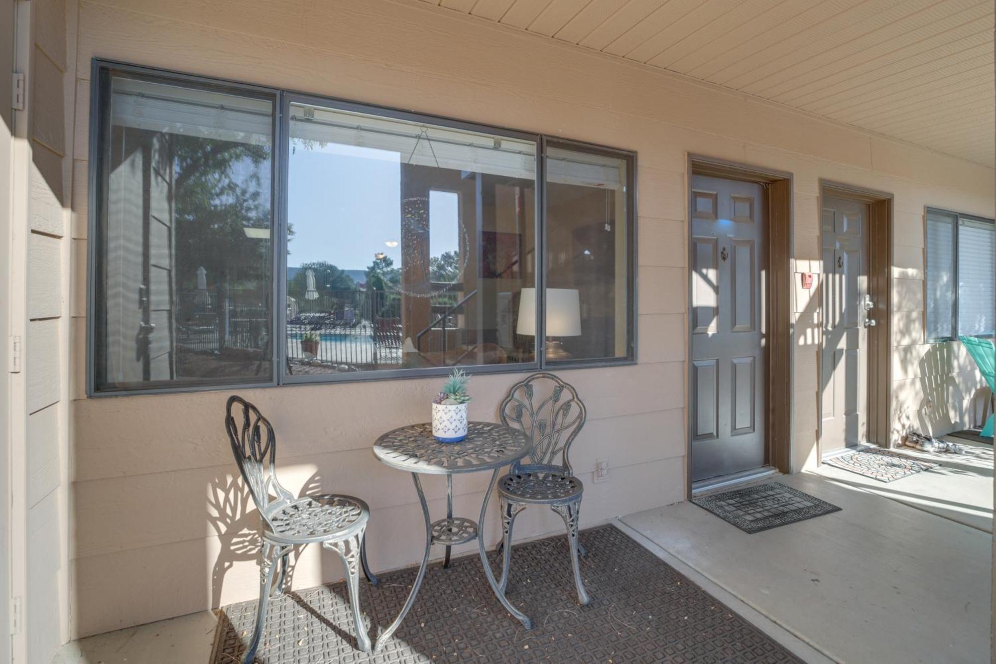 The Painted Pony Pool And Gym Access Apartment *